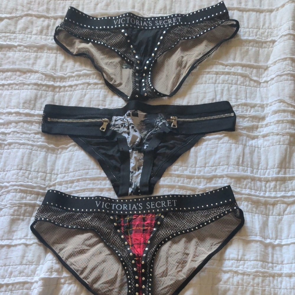 Victoria's Secret Paris Fashion Show Panties